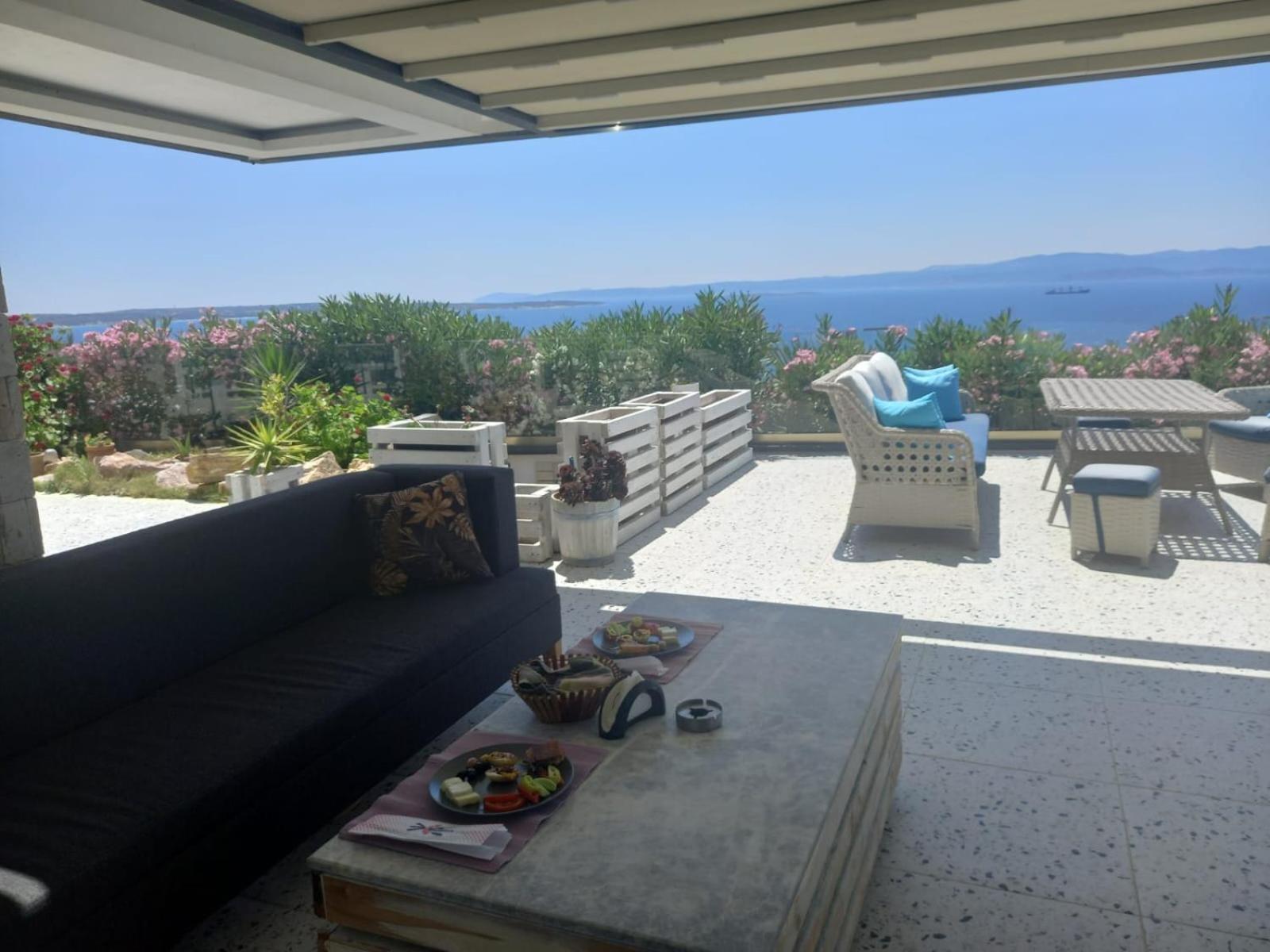 Mavi Panorama Villa Çeşme Eksteriør bilde