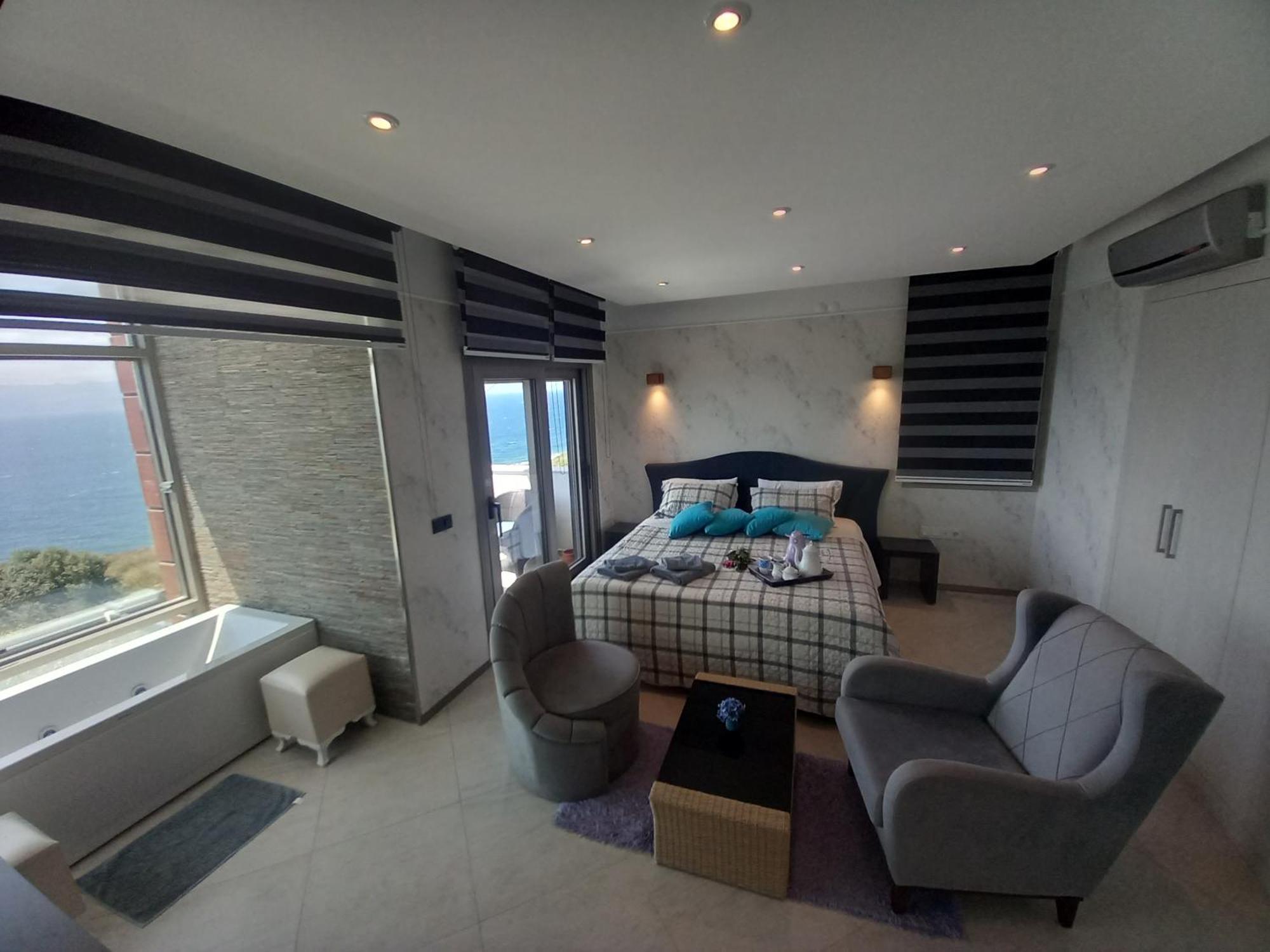 Mavi Panorama Villa Çeşme Eksteriør bilde