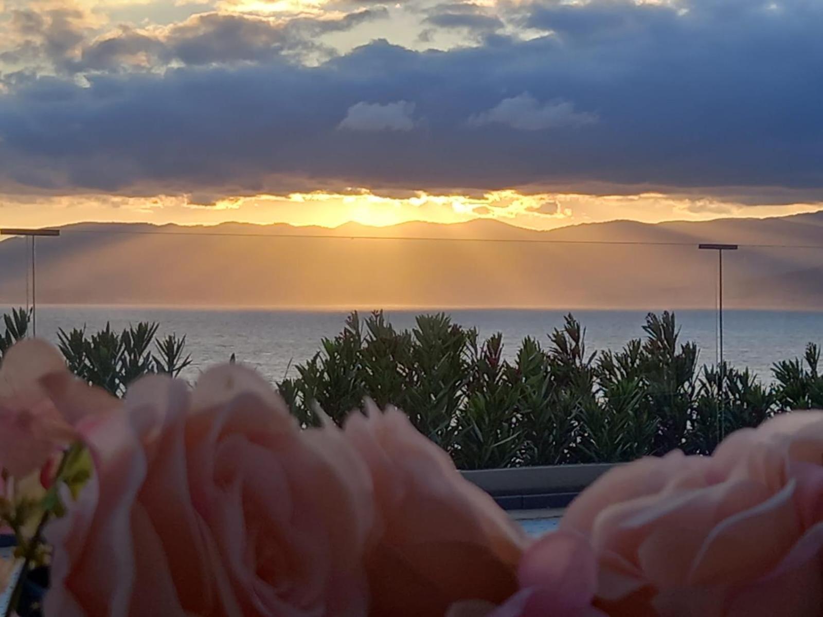 Mavi Panorama Villa Çeşme Eksteriør bilde